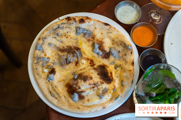 Andaaz restaurant indien Paris 17e - naan truffe
