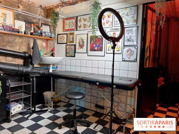 Numéro 10 - Salon de tatouage