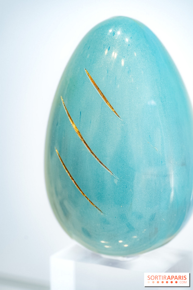 Oeufs et chocolats de Pâques de Jade Génin 2026 spécial renaissance des femmes - photos - bleu