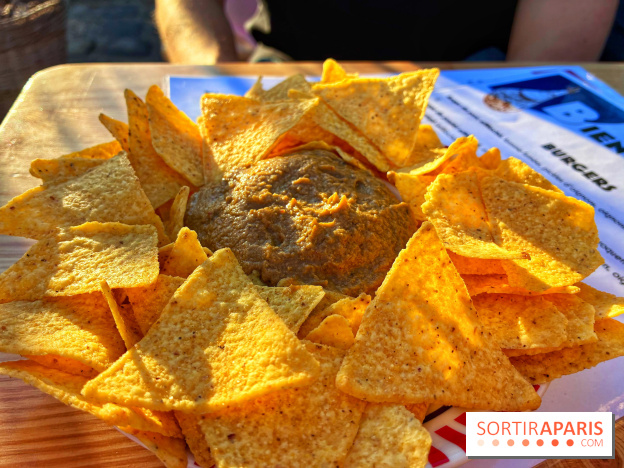 Une péniche-guinguette dédiée à l'apéro sur les quais de Seine  - IMG 4884