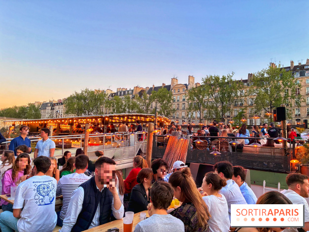 Une péniche-guinguette dédiée à l'apéro sur les quais de Seine