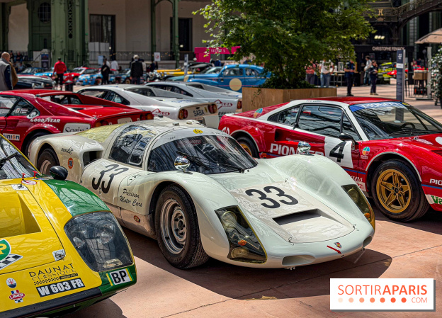 Tour Auto 2026 : plus de 230 voitures de collection s'exposent sous la verrière du Grand Palais