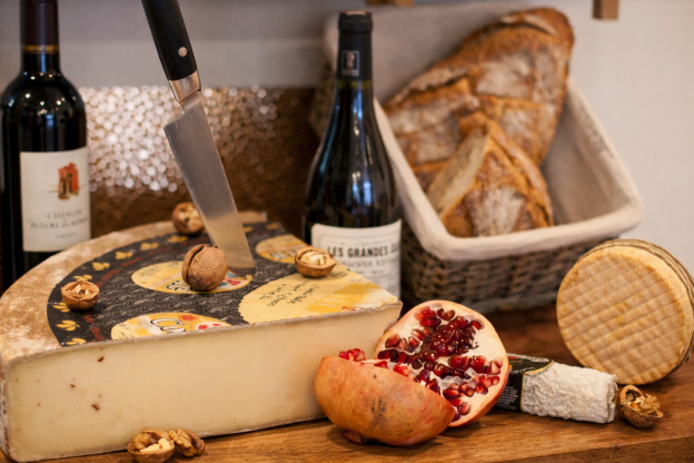 Les Saisons – La cuisine du moment, au cœur du 9e.