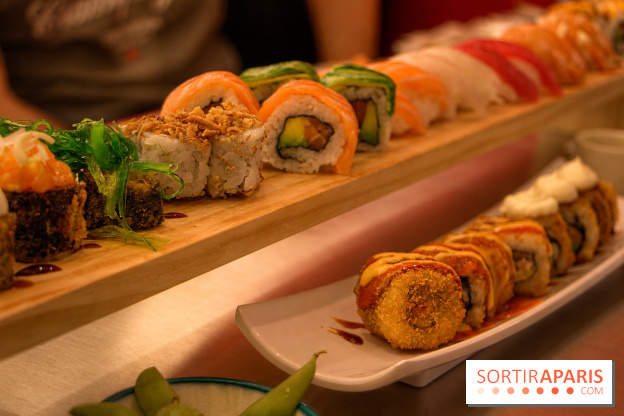 Sushi Mina : assortiment de makis et sushis colorés