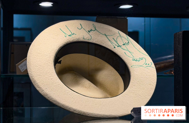 Neuilly-sur-Seine : une exposition gratuite et vente aux enchères d'objets ayant appartenu à Michael Jackson chez Aguttes