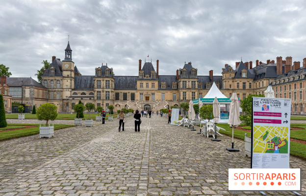 Festival de l'Histoire de l'Art 2026 au château de Fontainebleau - Une exposition de costumes conçus par Christian Lacroix au château de Fontainebleau 1285873