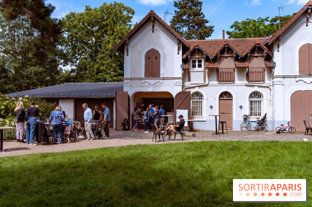 Guinguette du dispensaire et Foodtruck des Écuries au parc du Dispensaire de Sartrouville dans les Yvelines - photos