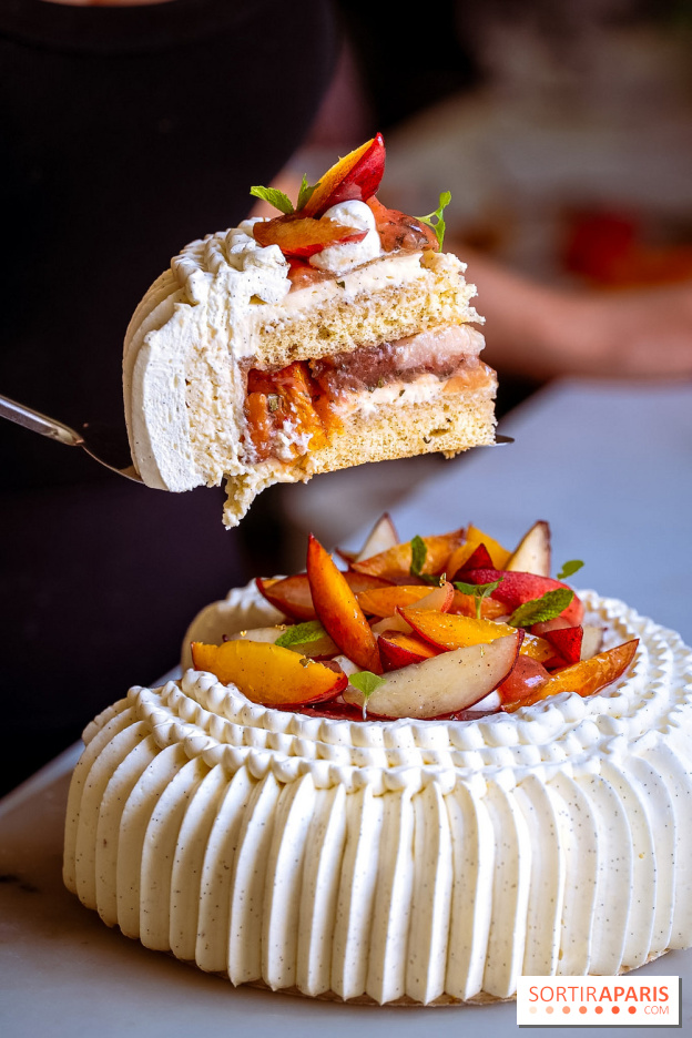 Les pâtisseries de Nour Kandler, la collection estivale en photos - entremets pêche