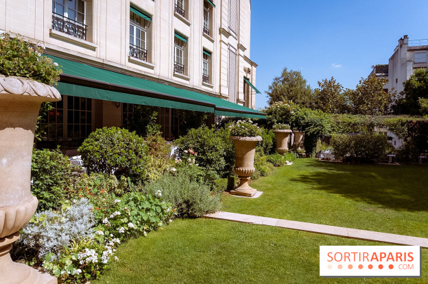 La terrasse-jardin de Maison Roland au Shangri-La Paris - les photos
