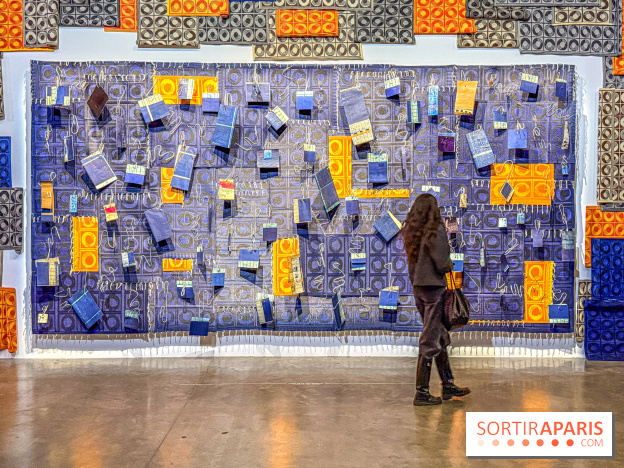 Valérie John au Palais de Tokyo — Indigo, mémoire et textiles entre Martinique et Sénégal