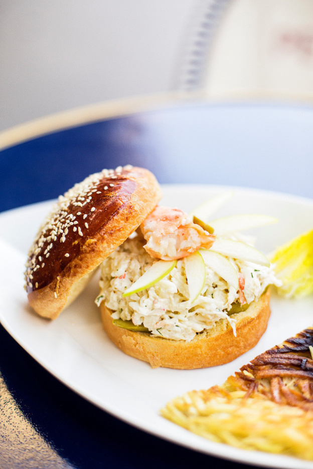 Petrossian Rive Droite lance sa carte de brunch