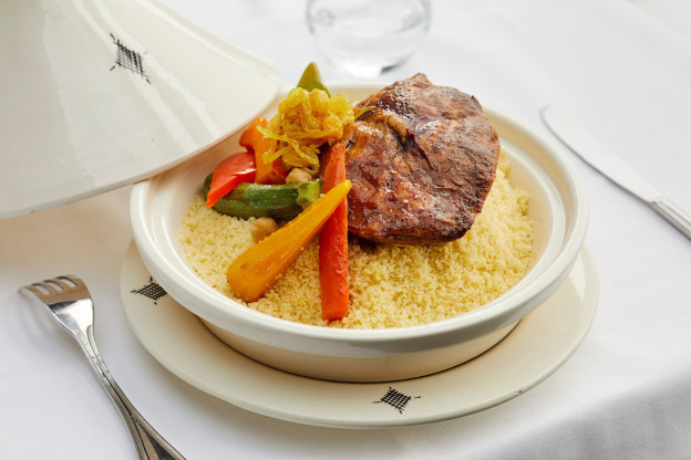 Guy Martin s'installe au sommet de l'Institut du Monde Arabe