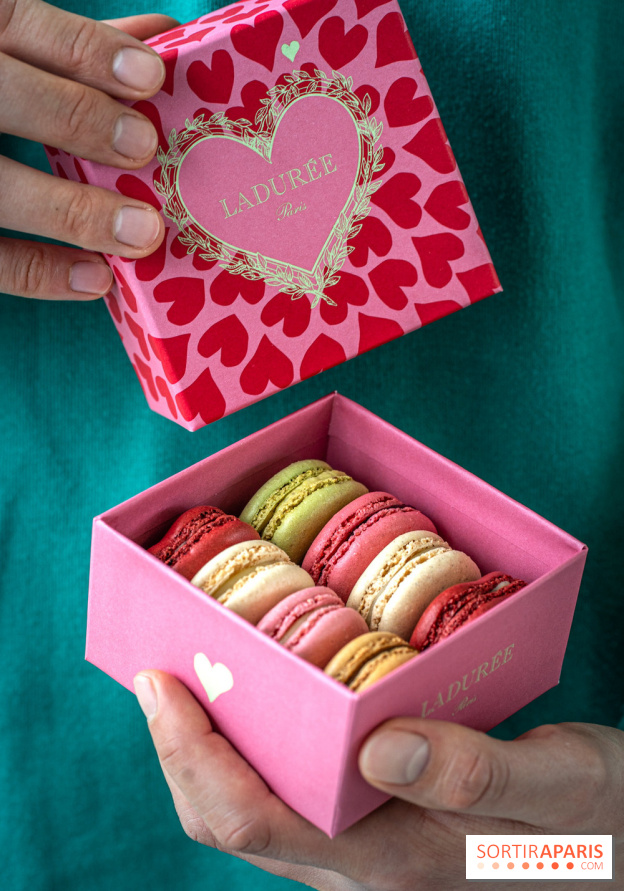 Saint-Valentin chez Ladurée 2024 : pâtisserie et coffret de macarons cœur
