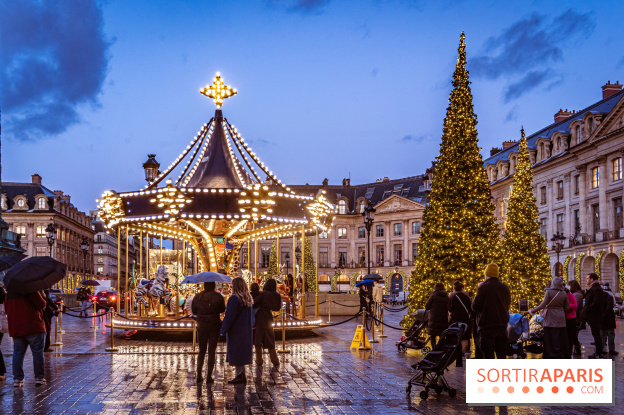 Top 15 des plus beaux Sapins de Noël à Paris 2024 : Place Vendôme