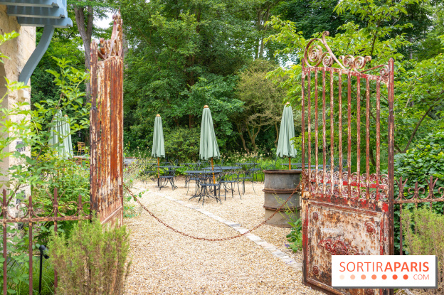 La Ferme du Pré, on a testé le gourmand bistrot de Frédéric Anton Paris 16e - terrasse