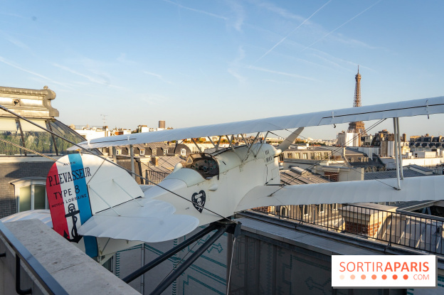 La terrasse en Rooftop du Peninsula Paris 2025, le bar perché à la vue exceptionnelle