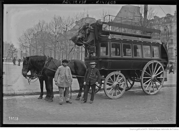 Le saviez-vous ? Avant le métro, on se déplaçait en omnibus hippomobile ! l'ancêtre de la RATP