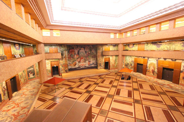 VIVRE !! » d’agnès b. au Musée de l’histoire de l’immigration, derniers jours