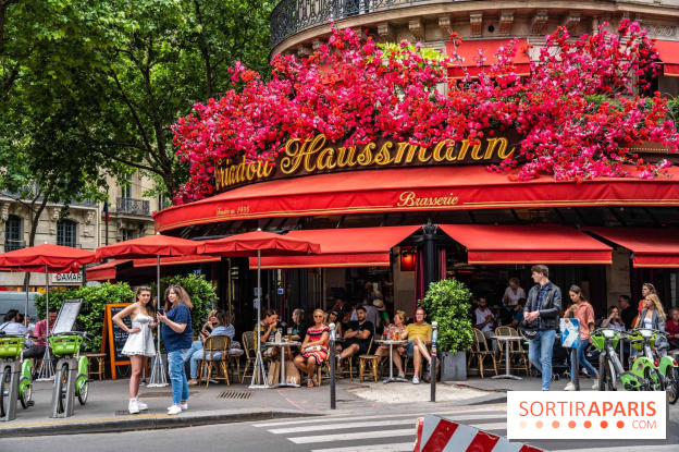 Les plus beaux cafés fleuris à Paris