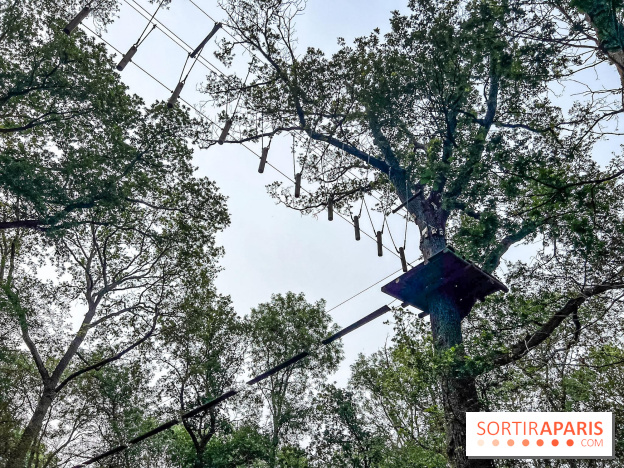 Branches et loisirs, l'accrobranche à la base de loisirs de Saint-Quentin en Yvelines