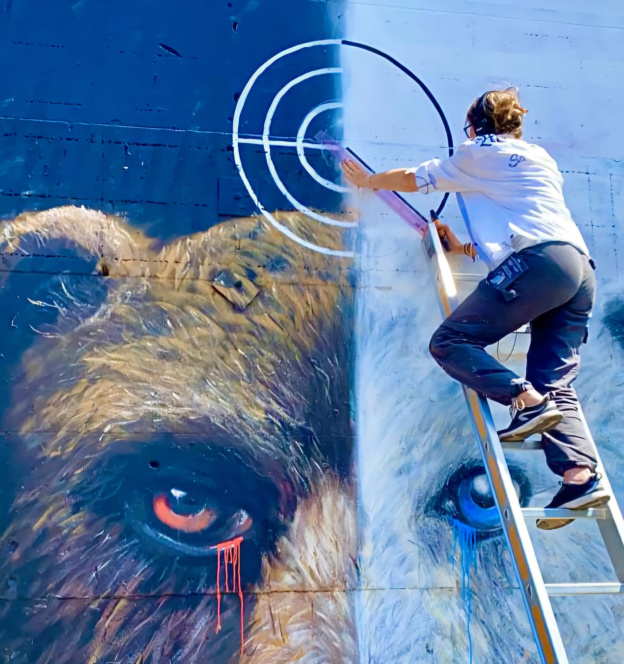 Jam d'art urbain : 15 artistes du collectif Les Bombasphères investissent les murs du Spot 13