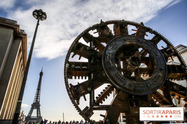 Paris : quelle est cette immense roue installée au Trocadéro ?