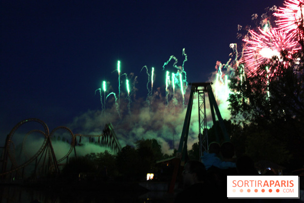 Inauguration officielle de la Forêt d'Idefix, feux d'artifice 25 ans Astérix