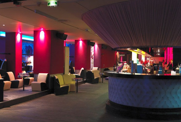 machine moulin rouge