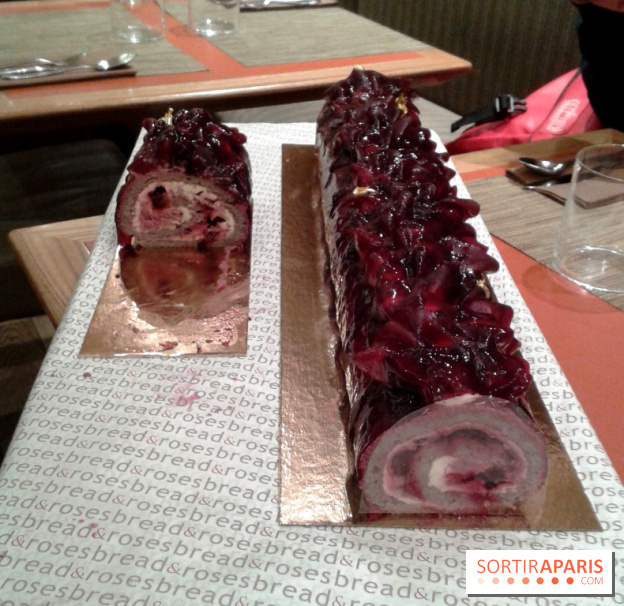 Bûche Bread & Roses