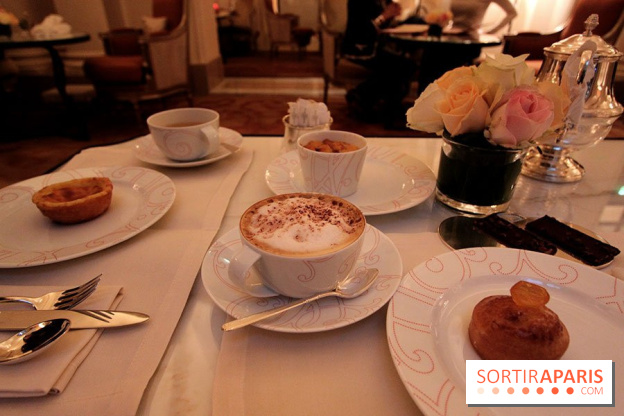 Tea Time du Plaza Athénée by Christophe Michalack