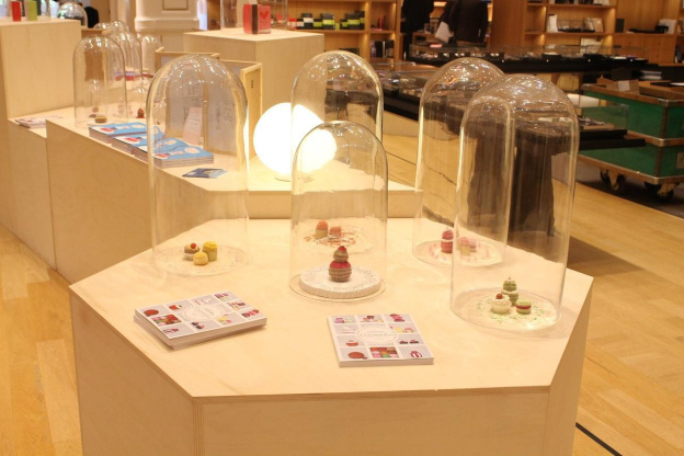 Le Bon Marché expose les créations de Pierre Hermé !