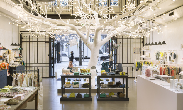 Le pop-up store Bonpoint sur les Champs-Elysées