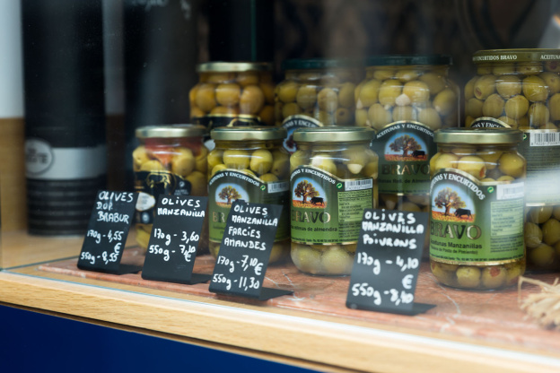 Nouvelle épicerie fine remplie de produits espagnole : Oscar Sélect