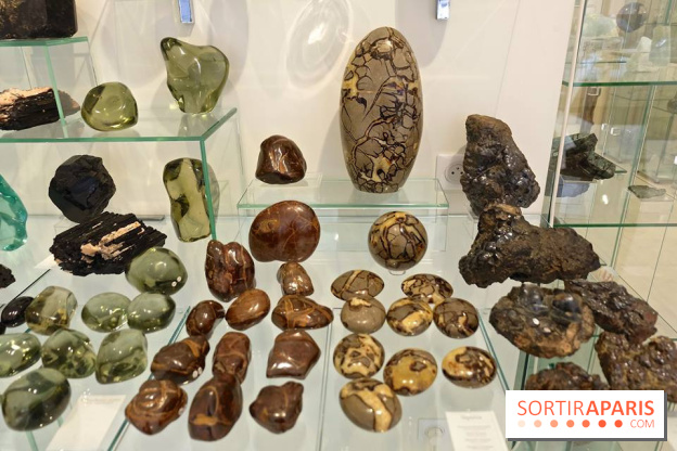 Cristaux et Couleurs