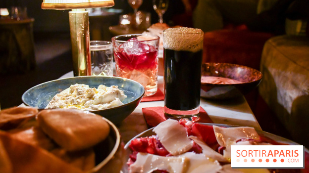 Prescription Cocktail Club : des créations pointues dans bar mystique et théâtral à Paris