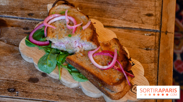 Mamine Batignolles : un resto à tapas façon cuisine de mamie au décor adorablement kitsch à Paris