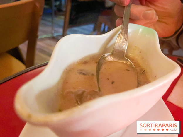 Chez Loulou, un restaurant insolite où savourer une cuisine traditionnelle revisitée à Paris