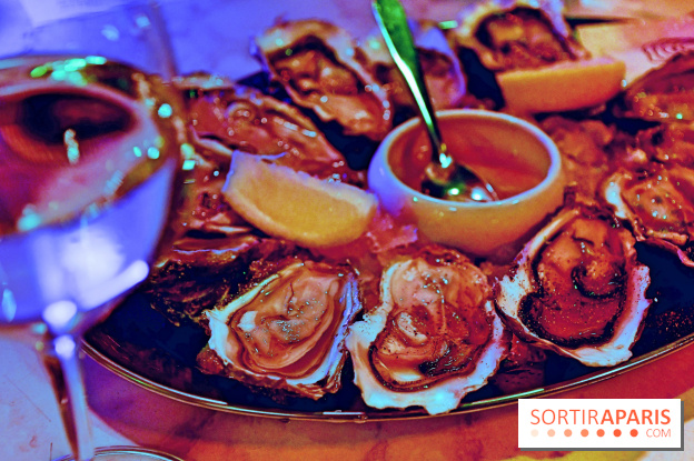 Les apéros du Louvre : huîtres à 1€, musique live et tapas raffinés dans une terrasse hivernale