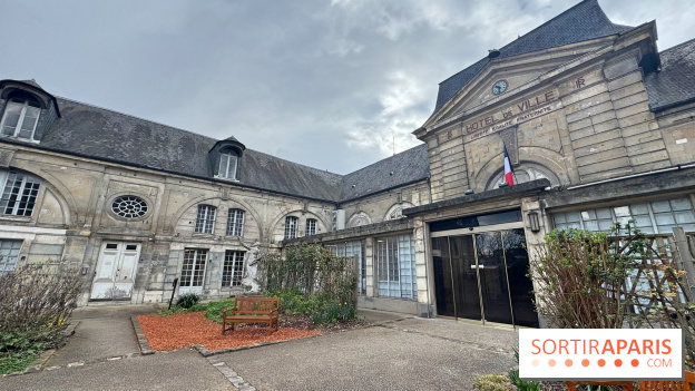 Dans ces anciennes écuries, vestiges d'un château disparu, se trouve une mairie !