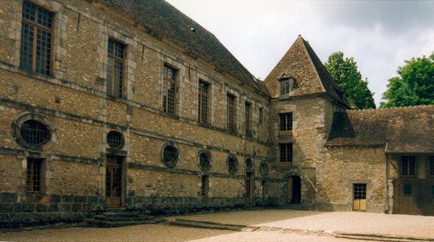 Ce château médiéval privé de région parisienne s'est transformé au fil des siècles et il se visite !