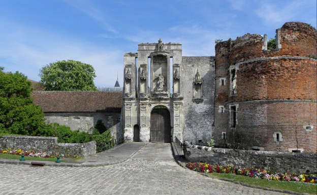 Château de Nantouillet
