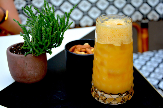 Le Gloster : le bar à cocktails créatif à deux pas de la Tour Eiffel