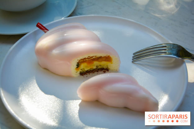 L'Arbre Enchanté, la bûche de Noël régressive du chef Adrien Bozzolo au Mandarin Oriental