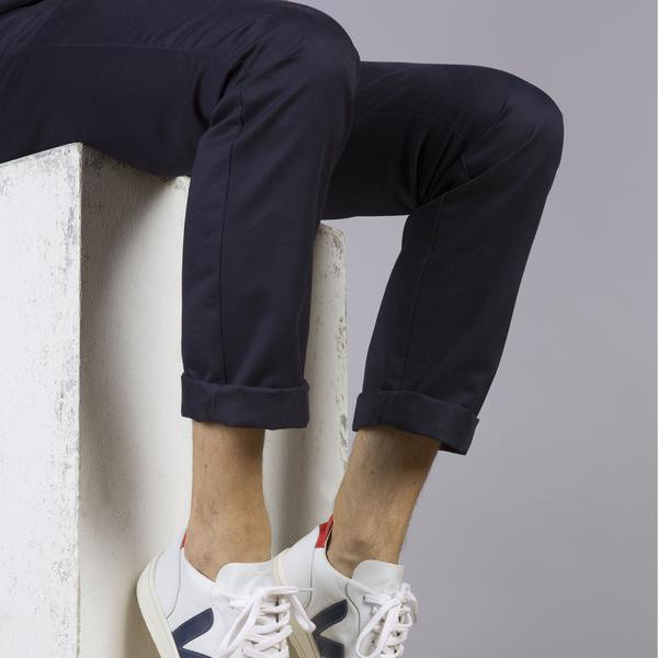 Un pantalon chino Loom