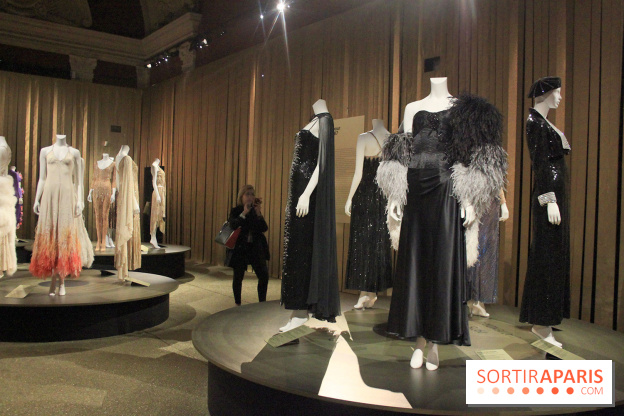 La garde robe de Dalida au Musée Galliera