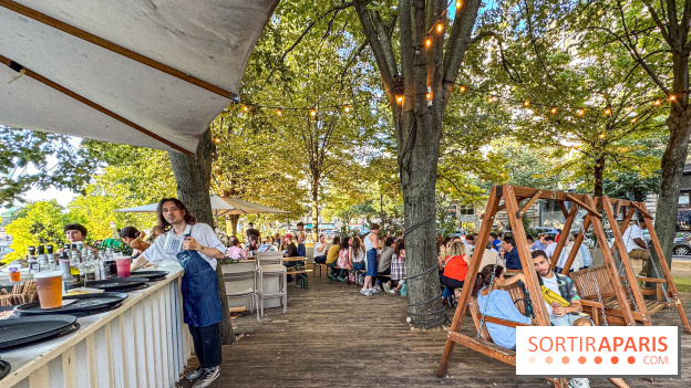 Viewing party de Drag Race France All Stars au bar Chez Mylène, dans le 12e arrondissement