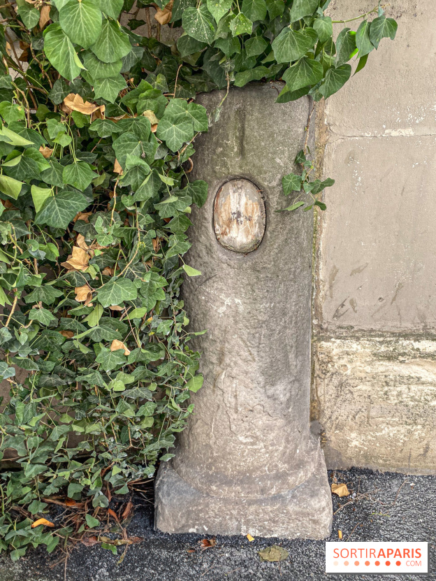 Le saviez-vous ? Il reste une seule borne milliaire à Paris, et elle est rue de Vaugirard