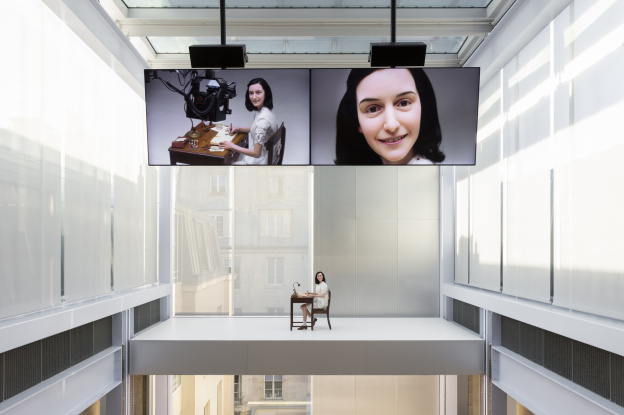 Revolution, l'exposition de Simon Fujiwara à la Fondation Lafayette Anticipations