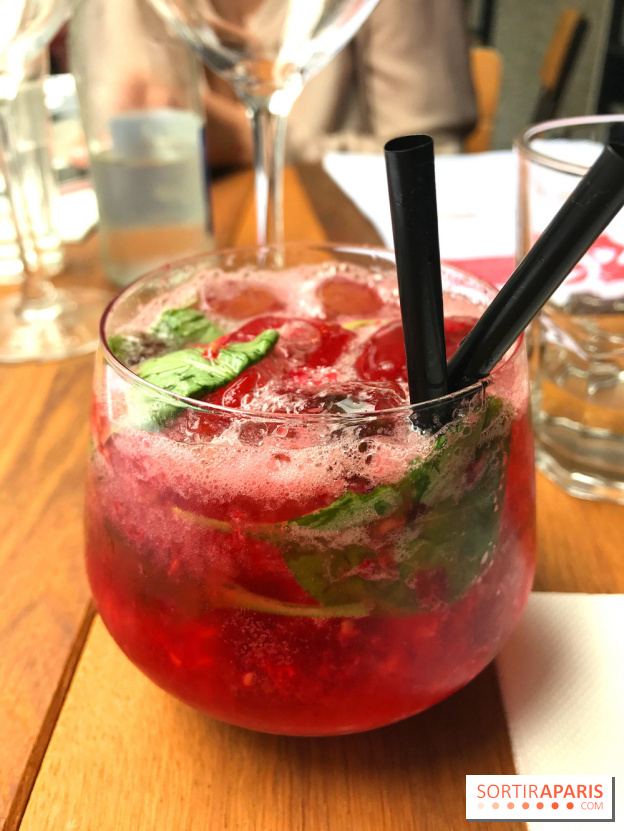 Les Pinces s'installent à Pigalle