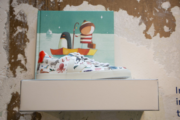 VEJA x Olivier Jeffers : des baskets éthiques et colorées